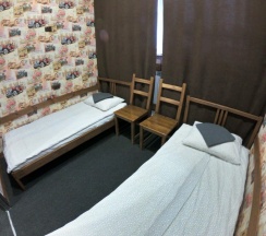 №25 Апартаменты (Квартира) 3 комнаты в Hostel Kirovsk.red