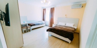 Алматы: Гостевой дом Guest House 2 Stars Almaty