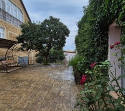 Коттедж с 5 комнатами с балконом и с красивым видом из окна в Коттеджи на Рублевке