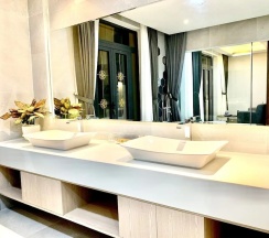 Номер Standard в Golden Inn Hotel