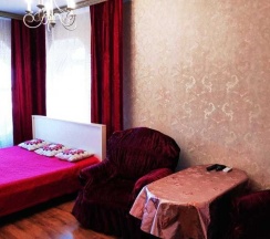 М.Горького 85Б. 2-комн.кв., 10-этаж, 126 в АнтиОтель