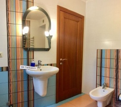 Коттедж 5тикомнатный в Lifar