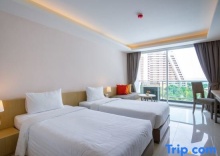 Трёхместный номер Deluxe в Prima Hotel Pattaya