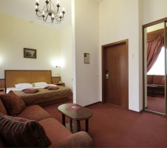 Сюит с балконом в Marco Polo St.Petersburg 4