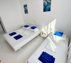 Трёхместный номер Standard в Арт-отельчик