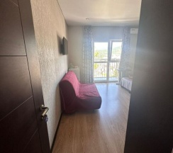 Трёхместный номер Comfort с балконом и с красивым видом из окна в Александрия
