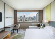 Двухместный номер Premium двуспальная кровать в Millennium Hilton Bangkok