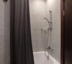 Номер делюкс семейный с 1 двуспальной кроватью №404 в Рествилль