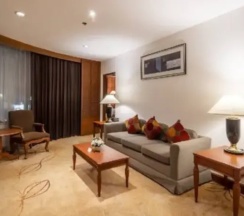 Двухместный люкс Executive двуспальная кровать в Century Park Hotel