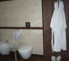 Люкс Premium с балконом и с красивым видом из окна в Шторм