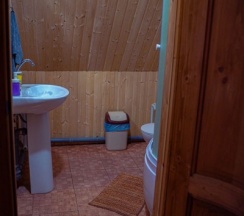 Просторная студия с беседкой в Лесной