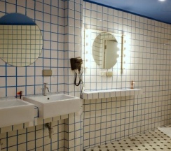 Трёхместный номер Standard в Yaks House Hostel