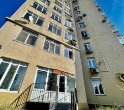 Стандарт с балконом в Апельсин