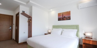 Ташкент: Отель Sunrise Hotel 日升酒店