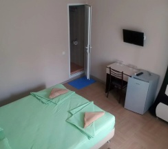 Двухместный номер Comfort (двуспальная кровать) в Южный