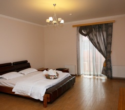 Двухместный люкс двуспальная кровать в Dasn hall
