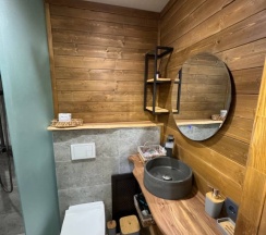 Шале с красивым видом из окна в SweeDom