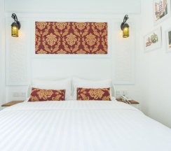 Двухместный номер Standard с балконом двуспальная кровать в White Ivory Bed & Breakfast