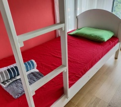 Кровать в общем номере в SkyBed Over The Sky Hostel @Regalia Suites & Residences KL