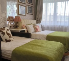 Шестиместные апартаменты с балконом в Апартаменты Возле Немиги