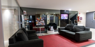 Барселона: Апарт-отели Aparthotel Atenea Calabria