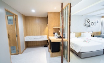 Двухместный номер Canna Deluxe двуспальная кровать в Andaman Cannacia Resort & Spa