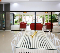 Вилла с 4 комнатами в Tortuga Villas Pattaya