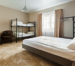 Стандарт + 2х ярусная кровать в Sun Life Hotel