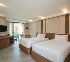 Двухместный номер Deluxe с балконом 2 отдельные кровати в Dewa Phuket Resort & Villas