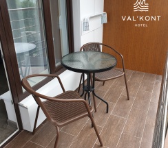 Стандарт с доп. местом и балконом в Val`kont hotel