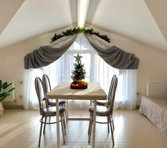 Апартаменты №1 "Стандарт" на мансардном этаже в Саквояж