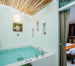 Двухместный люкс двуспальная кровать в Kata Tranquil Villa