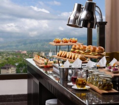 Двухместный люкс c 1 комнатой двуспальная кровать в Hilton Dushanbe Hotel