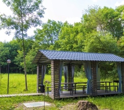 Домик в лесу в Villa la vita