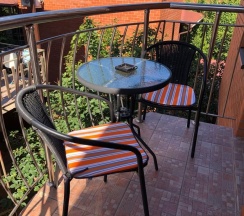 Трёхместный номер Superior с балконом и с красивым видом из окна в Morskoy priboy