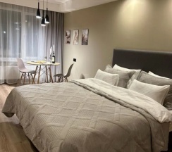 Квартира в Апартаменты на ул. Салова, 61
