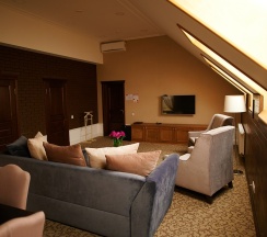 Двухкомнатный номер ««De Luxe» в Hotel Royal