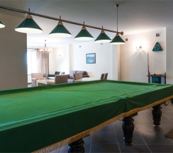 18-ти местный дом в Прибрежном поселке в Бутик