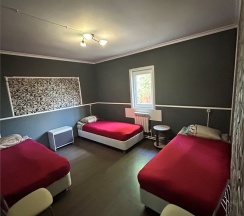 Коттедж в Сак