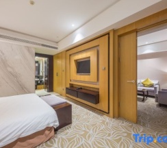 Люкс Premier в Ningbo East Harbour Hotel
