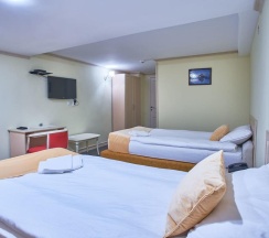 Двухместный номер Standard с балконом 2 отдельные кровати в Jasmine