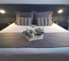 Номер Superior в Waldorf Hotel