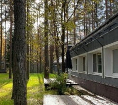 Таунхауз 1 спальней (Всего 1 таунхауз в одноэтажном корпусе из 4 номеров) в Искатель