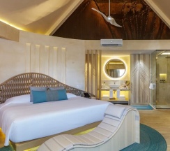 Двухместный номер Tsuri Deluxe with jungle view двуспальная кровать в Hotel Shibari Tulum - Restaurant & Cenote Club