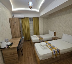 Трёхместный полулюкс в Samarkand Imron Guest House