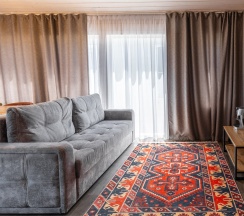 Первая береговая линия в Venerdi villas