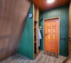 Дом 5005 в Шелест Inn