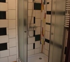 Одноместный семейный номер Standard двуспальная кровать в El hostel