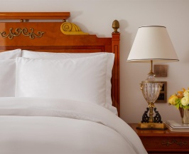 Номер Гранд Делюкс с двумя кроватями Double в The Carlton, Moscow