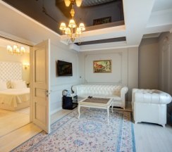 Люкс с 2 комнатами в Rixon Hotel